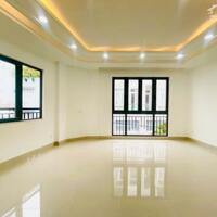 Nhà 4 tầng xây mới, 40m2, 4PN HXH đường Hoàng Hoa Thám