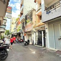 Nhà Cho Thuê Só 54/ Út Tịch, Phường 4, Quận Tân Bình .