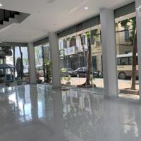 CHO THUÊ NHÀ KIỂU BIỆT THỰ LÔ GÓC 3 MẶT TIỀN VÕ CHÍ CÔNG  MẶT TIỀN 24M