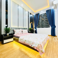 Hiếm Nhất Triều Khúc Tầm Giá Bán 5Tỷ , Cách Mặt Phố Ô Tô 10M , Giá Mới Được Tặng Full Nội Thất.