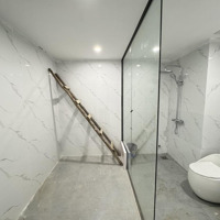 Bán Nhanh Nhà Phố Đàm Quang Trung, Long Biêndiện Tích40M 5 Tầng Nhỉnh 5 Tỷ Ở Luôn.
