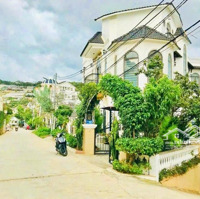 Đất Biệt Thựdiện Tích200M2 Đường Trịnh Hoài Đức - P11- View Đẹp Giá Bán 7.3 Tỷ