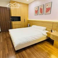 Cho Thuê Căn Hộ Mipec Rubik 360 Xuân Thủy 2 Phòng Ngủ Đủ Đồ 18 Triệu/Th Vào Ở Ngay. Liên Hệ: 0966573898