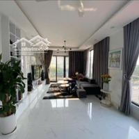 Bán Nhà Mặt Phố Đặng Vũ Hỷ Giá Chưa Đến 200 Triệuiệu.m2 Sổ Vuông Đẹp