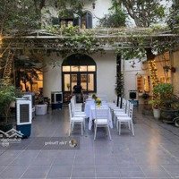Cần Bán Gấp!Đất Mặt Phố Hoàng Ngân, Trung Hòa, Cầu Giấy - Vị Trí Đắc Địa, Kinh Doanh Sầm Uất!