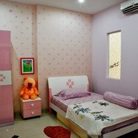 Cho Thuê Căn Hộ Phúc Yên, Q. Tân Bình, Diện Tích: 140M2, 3 Phòng Ngủ 2 Vệ Sinh.nhà Đẹp .Giá Rẻ : 12, 5 Triệu . Liên Hệ: 0934010908