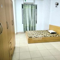 Cho Thuê Nr 3 Phòng Ngủ 2 Vệ Sinh 42M2 Tại Vạn Phúc, 7 Triệu Giá Siêu Hời, View Đẹp