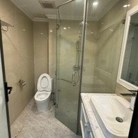 Hiếm Pl Ô Tô Trần Quốc Hoàn, 15,7 Tỷ, 52M2, 4 Phòng Ngủ 3 Vệ Sinh Cầu Giấy, Hà Nội