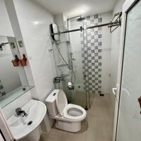 Studio Ban Công Full Nội Thất Cho Thuê Ở Trung Tâm Quận 1