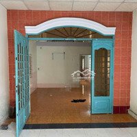 Cần Bán Nhà Mặt Tiền Nguyễn Công Trứ Đông Hòa Dĩ An