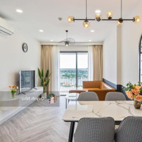 Cho Thuê 2 Phòng Ngủ- 88M2 Saigon Royal Giá Tốt 25 Triệuiệu View Sông. Lh Em Như 24/7