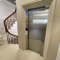 Bán Gấp Đẹp Ở Ngay Hàm Nghi - 15M Ra Phố Ô Tô Tránh - Thang Máy Xịn - 35M2 Nhỉnh 8 Tỷ