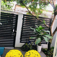Bán Gấp Nhà Riêngdiện Tích9X15, 2 Tầng, 4 Phòng Ngủ Hẻm Ôtô, Thiết Kế Không Gian Mở Siêu Đẹp.