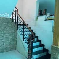 Nhà Đường Số 11, Phường Bình Trung Tây, 1 Triệuệt 2Lầu Ngay Khu Nguyễn Tuyển, Gần Chợ Liên Hệ: 0915698839