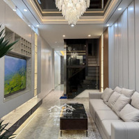 Bán Nhà Phố Tây Sơn Thái Hàdiện Tích50M X 6 Tầng. Giá Bán 14.8 Tỷ
