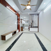 Bán Nhà Bát Khối, Long Biên 30M2, 4 Tầng, 3 Ngủ, Ngõ 2.5M, Ô Tô Cách 15M - Giá Tốt 3.7 Tỷ