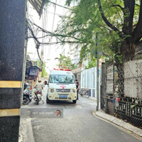 Bán Gấp Mặt Tiền Cầm Bá Thước Phú Nhuận Giảm Giá Bán 900 Triệu Trệt, 2 Lầu St 5 Phòng Ngủ 4 Vệ Sinhchỉ 9Ty8