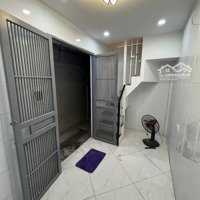 Cho Thuê Nhà Nguyên Căn 3 Tầng Ở Bùi Ngọc Dương,Hai Bà Trưng.