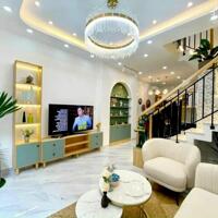 Bán nhà hẻm 8m, Nguyễn Thiện Thuật, Bàn Cờ Q.3, 49m2, ô tô, kinh doanh, 4 tầng, sân thượng không LG
