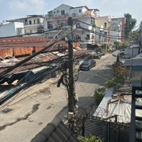 Nhà Bán Hoặc Cho Thue Hẻm Lớn , Hẻm Xe Tải Quay Đầu .