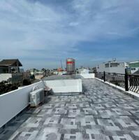 Bán nhà Lý Chính Thắng P8 Q3 - 40m2. KC: 1 trệt, 1 lầu, 2PN, 2WC, giếng trời - Hẻm 3m sạch sẽ (NTD)