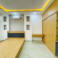 Nhà Mới, 5 Tầng. Hxt Sát Phú Nhuận, Tân Bình, Gò Vấp. Tặng Full Nt. Nhỉnh 5 Tỷ. Bán Gấp