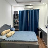 Bán nhà Bồ Đề, Long Biên, 30m2 x 6 tầng, ngõ ô tô, gần phố giá nhỉnh 7 tỷ