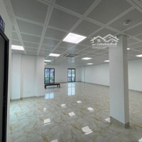Cần Cho Thuê Gấp Nhà Mới Xây Láng Hạ,Diện Tích75M2 X 6 Tầng, Thông Sàn Có Thang Máy. Giá 30 Triệu/Th