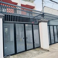 Nhà Gần Trường Tiểu Học Phú Hoà 3Pn+ 2 Vệ Sinh Sạch Sẽ, An Ninh, 1 Triệuệt Lầu Nội Thất Cơ Bản