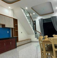 Nhà Gần Trường Tiểu Học Phú Hoà 3Pn+ 2 Vệ Sinh Sạch Sẽ, An Ninh, 1 Triệuệt Lầu Nội Thất Cơ Bản