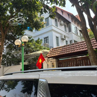Biệt Thự Cao Cấp Kdt Việt Hưng - Diện Tích 189M, Mặt Tiền 10M - Chủ Thiện Chí Bán