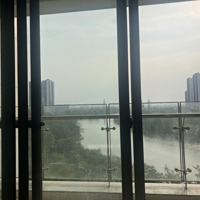 Bán Gấp Chcc Riverpark Premier, Pmh, Q7. 123M2. Lầu Cao. Nhà Đẹp. View Sông. Giá Cực Rẻ. 13.5 Tỷ.