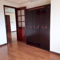 cho thuê chung cư F4 Trung Kính, 80m, 2 phòng ngủ, nội thất cơ bản 12 triệu