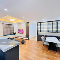 Tôi Bán Căn Hộ Chung Cư Tại Green Diamond 93 Láng Hạ, 92M2 2N - 2 Vệ Sinh Ban Công Đông Bắc, Full Đồ, Sđ