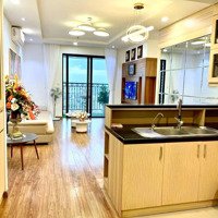 Bán Nhà Tập Thể Trường Chinh, Phương Mai, 56M2 Nhà Đẹp, Ở Ngay Ô Tô Vào Sân Nhà Gần Trường 2.3Tỷ