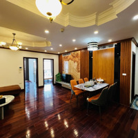 Bán Gấp Căn Hộ Chung Cư 17T6 Hoàng Đạo Thuý 3 Phòng Ngủ 2 Vệ Sinhdiện Tích: 153M2 Giá Bán 9 Tỷ. Lh: E Hòa 0917 495 479