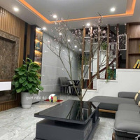Bán Nhà Phố Ngô Gia Tự - Đằng Lâm, Ngõ Nông, Rộng, Oto Đỗ Tận Cửa Diện Tích : 45M2 X 4 Tầng