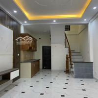 Cần Bán Gấp Nhà 3Tx31M2 Ôtô Đỗ Gần Nhà Vị Trí Nằm Gay Cuối Đường Phú Lãm Sát Chợ Đầu Mối Nam Hà Nội