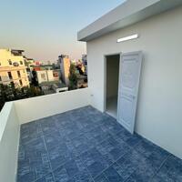 Bán nhà Đàm Quang Trung. Cạnh cầu Vĩnh Tuy - Siêu thị Aeon Long Biên. 30m x 5T, hơn 5 tỷ.