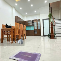 Nhà Riêng 4 Tầng Cổ Điển A, Diện Tích: 35M Xã Tứ Hiệp Cạnh Chung Cư Iec