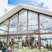 Giá Đầu Tư - Chủ Bán Gấp Nhà Mặt Phố Nguyễn Văn Cừ, Vỉa Hè Mênh Mông - 910M2, Nhà C4 - Mặt Tiền 12M