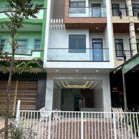 CHO THUÊ NHÀ MẶT TIỀN ĐƯỜNG BÙI QUANG TRINH CHỢ 586 GIÁ 15 TRIỆU THÁNG