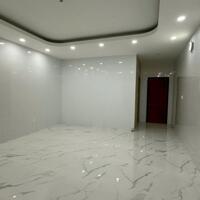 CHO THUÊ NHÀ MẶT TIỀN ĐƯỜNG BÙI QUANG TRINH CHỢ 586 GIÁ 15 TRIỆU THÁNG
