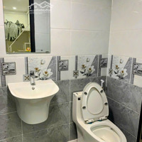 Chdv Ngay Chợ Hạnh Thông Tây, Gò Vấp Mới 100% Full Nội Thất 22 M2 = 4.5 Tr , 35 M2 = 5.5 Tr