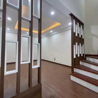 Bán Nhanh Nhà Mới 6T Đức Diễn, Trung Tâm Quận, Ngõ Rộng Thoáng, Ô Tô Lùi Cửa, Dân Trí Cao, Ở Sướng