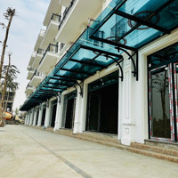 Chính Chủ Bán Liền Kề Khe Thoáng, View Bãi Đỗ Xe Cực Đẹp