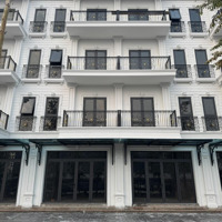 Chính Chủ Bán Liền Kề Khe Thoáng, View Bãi Đỗ Xe Cực Đẹp