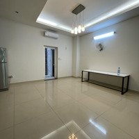 Cho Thuê Biệt Thự Làm Văn Phòng Diện Tích 7,5*20M Tại Kdc Him Lam Quận 7, Giá 50 Triệu/Th