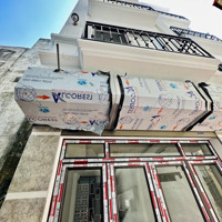 Bán Nhà Gần Chợ Nhật Tân 35M2 - 5 Tầng Mới Xây - Sổ Đỏ