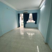 Cho Thuê Nhà Phố Phạm Hữu Lầu Q7 . Giá Bán19 Tr /Th . Lh :0855548097
